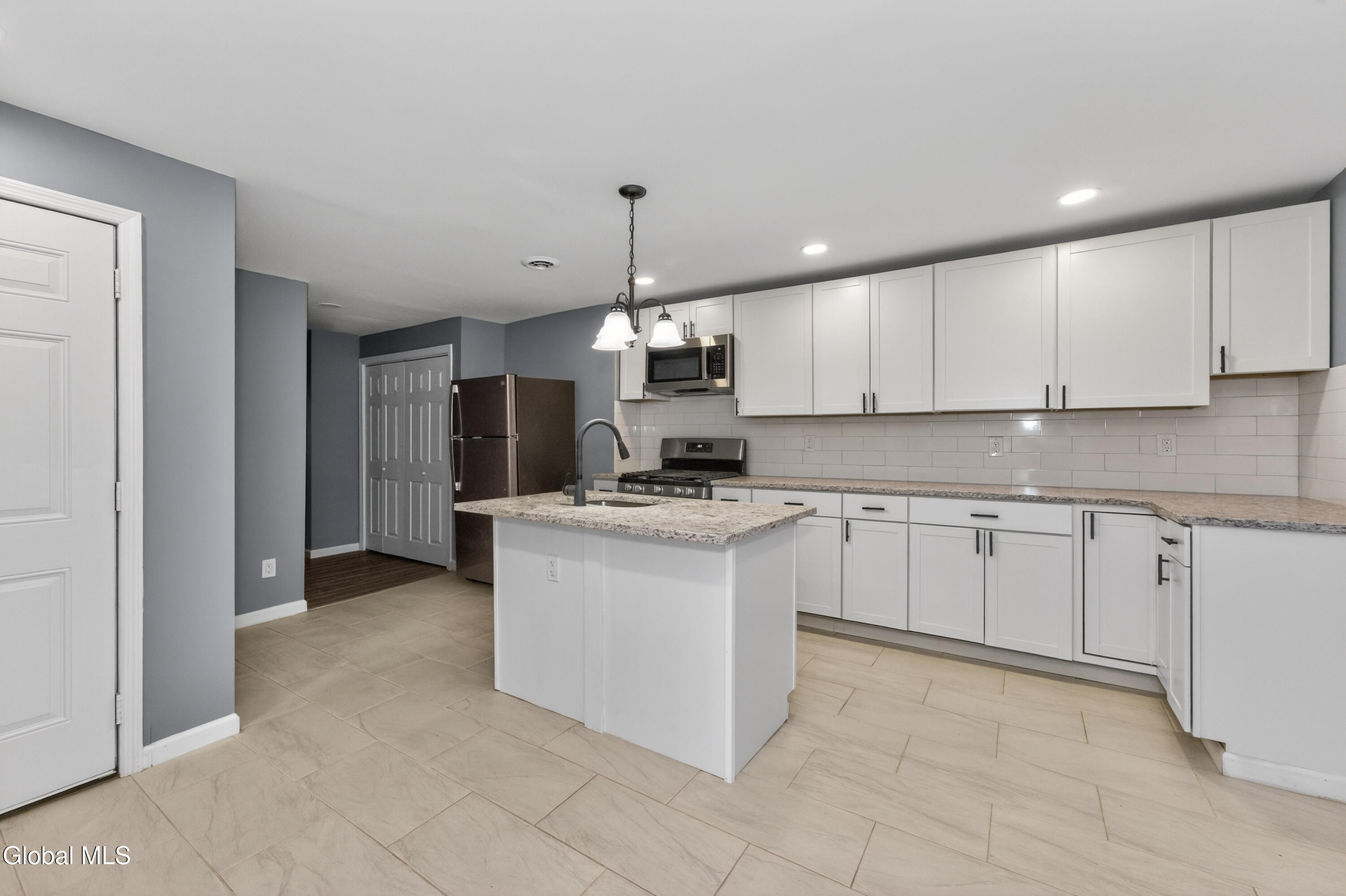 397 10th Street Troy NY 12180