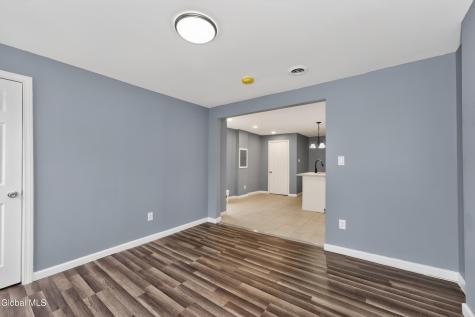 397 10th Street Troy NY 12180