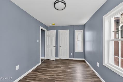 397 10th Street Troy NY 12180