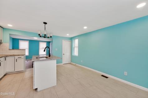 397 10th Street Troy NY 12180