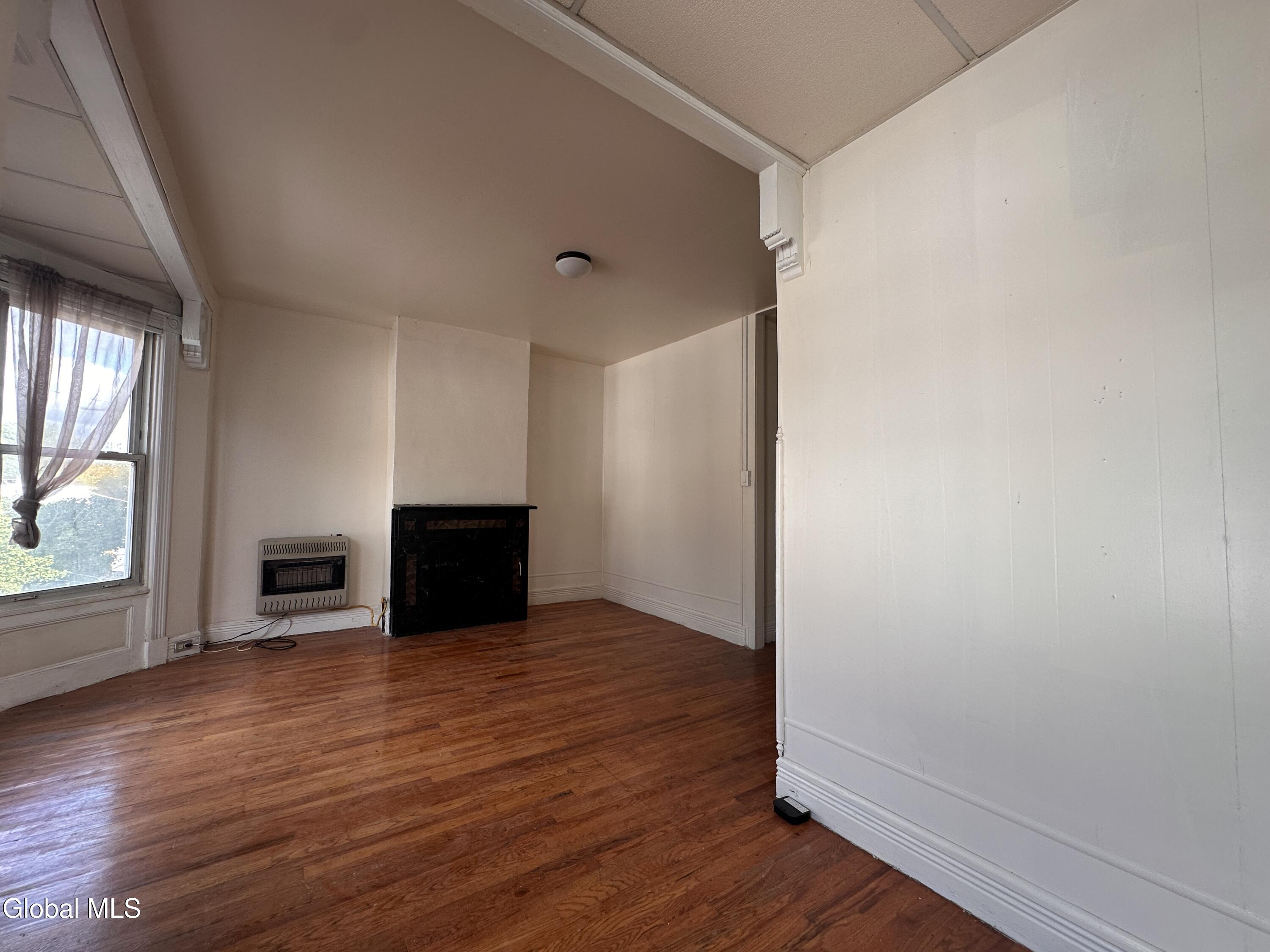 476 2nd Street Albany NY 12206