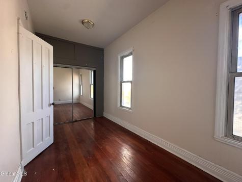476 2nd Street Albany NY 12206