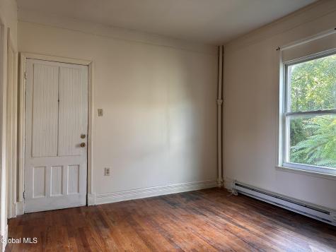 476 2nd Street Albany NY 12206