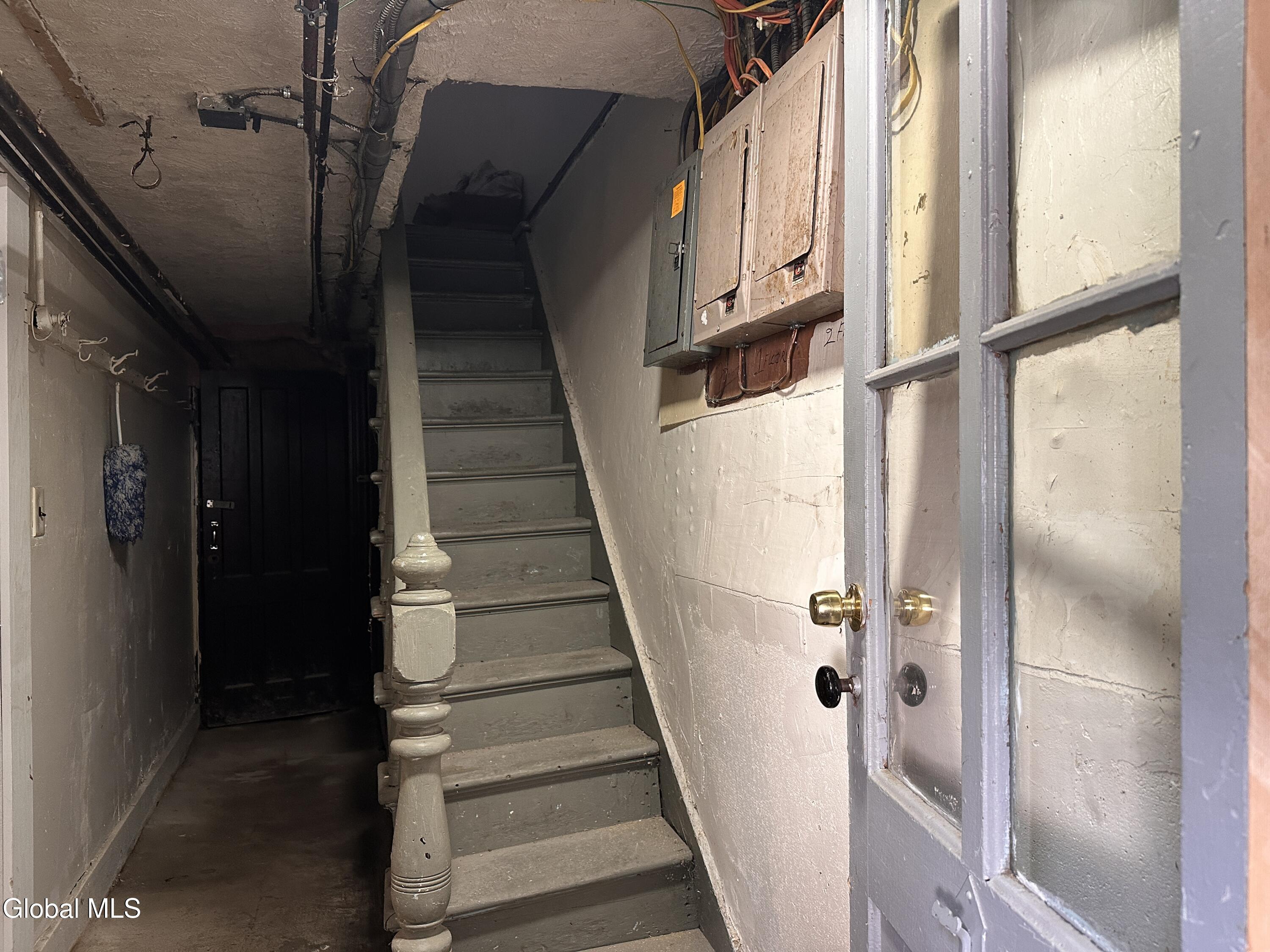 476 2nd Street Albany NY 12206