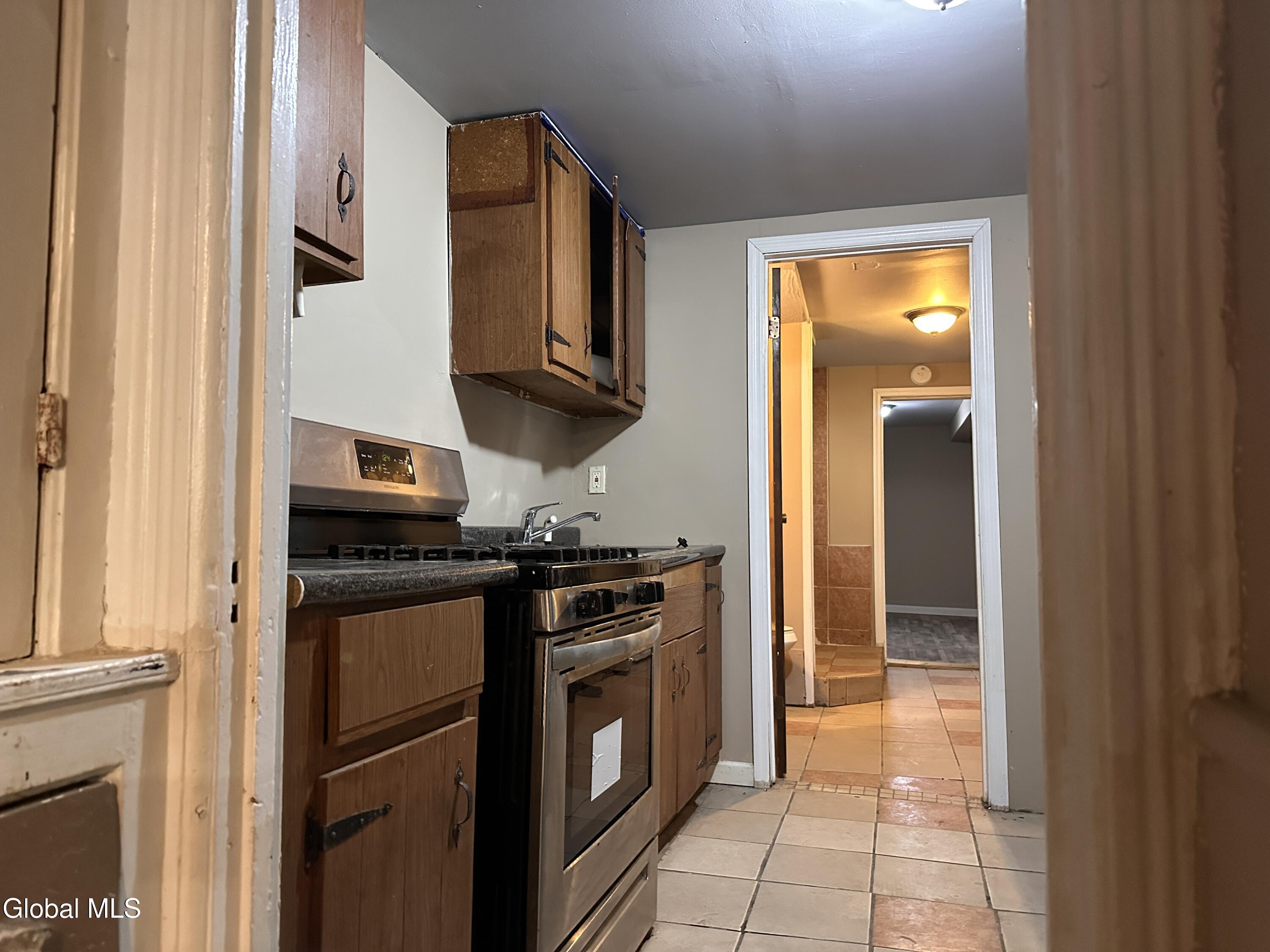 476 2nd Street Albany NY 12206