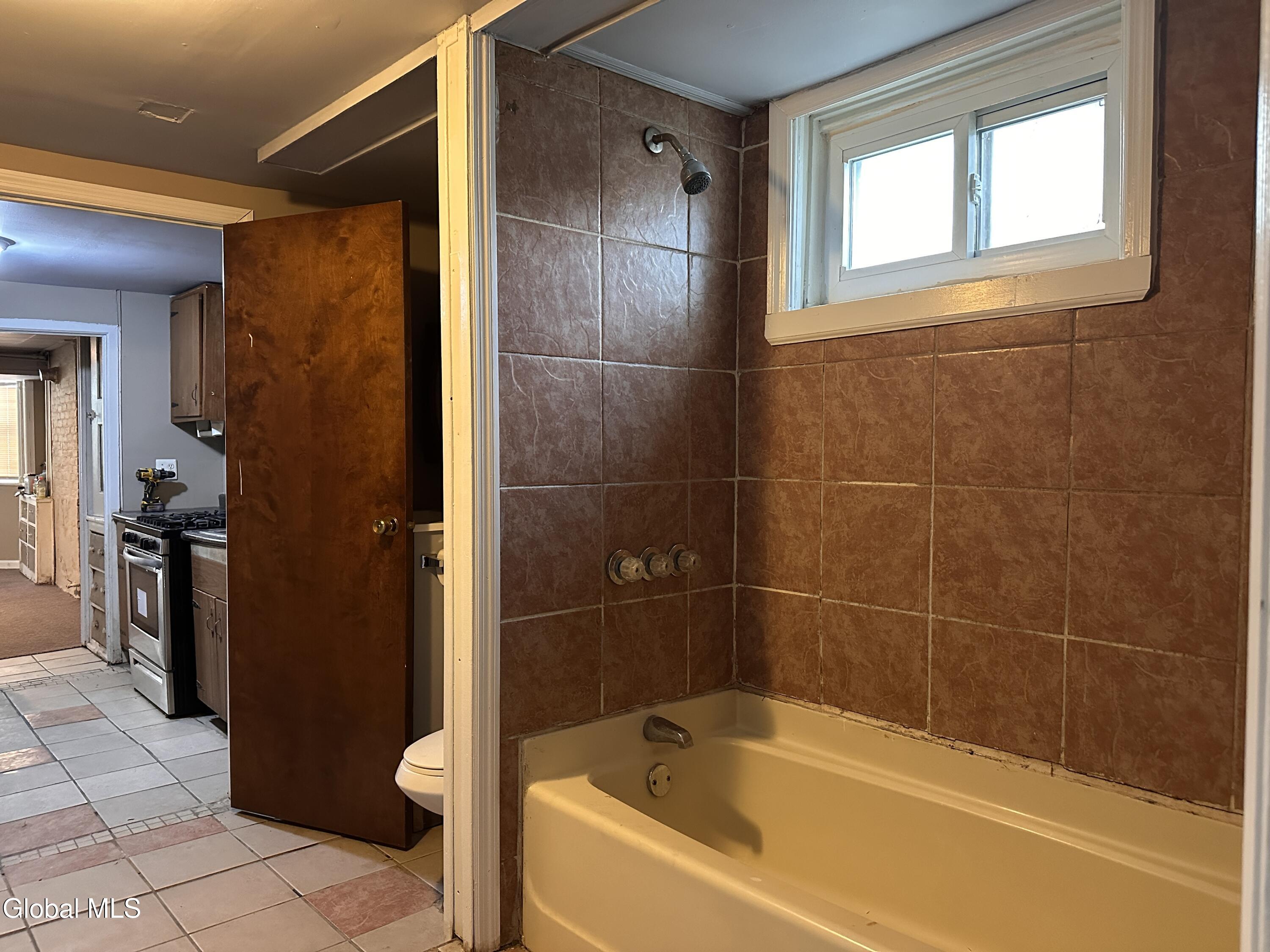 476 2nd Street Albany NY 12206