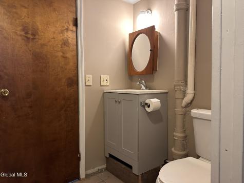 476 2nd Street Albany NY 12206
