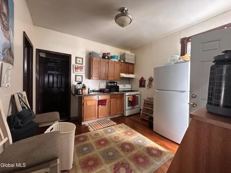 476 2nd Street Albany NY 12206