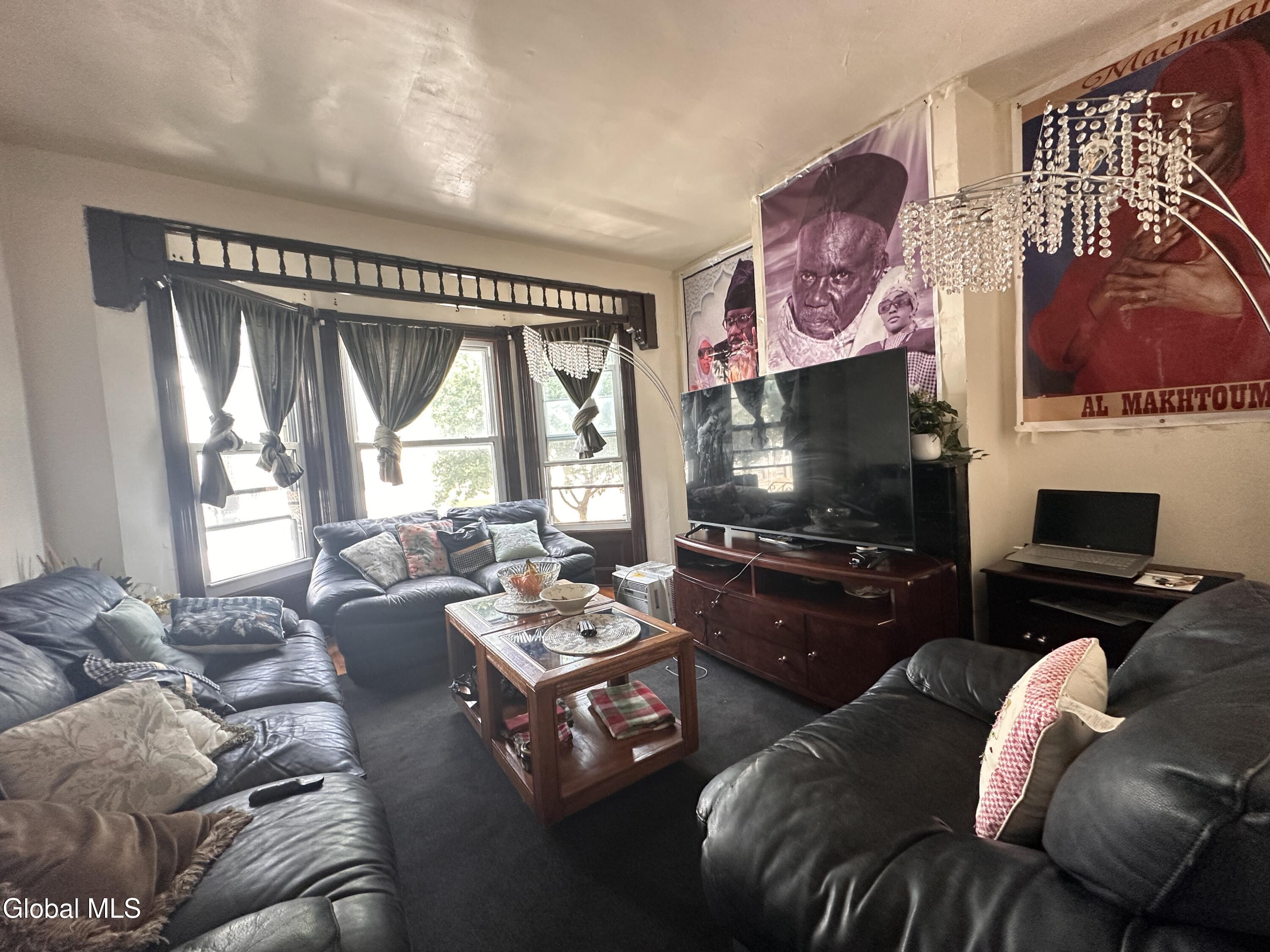 476 2nd Street Albany NY 12206