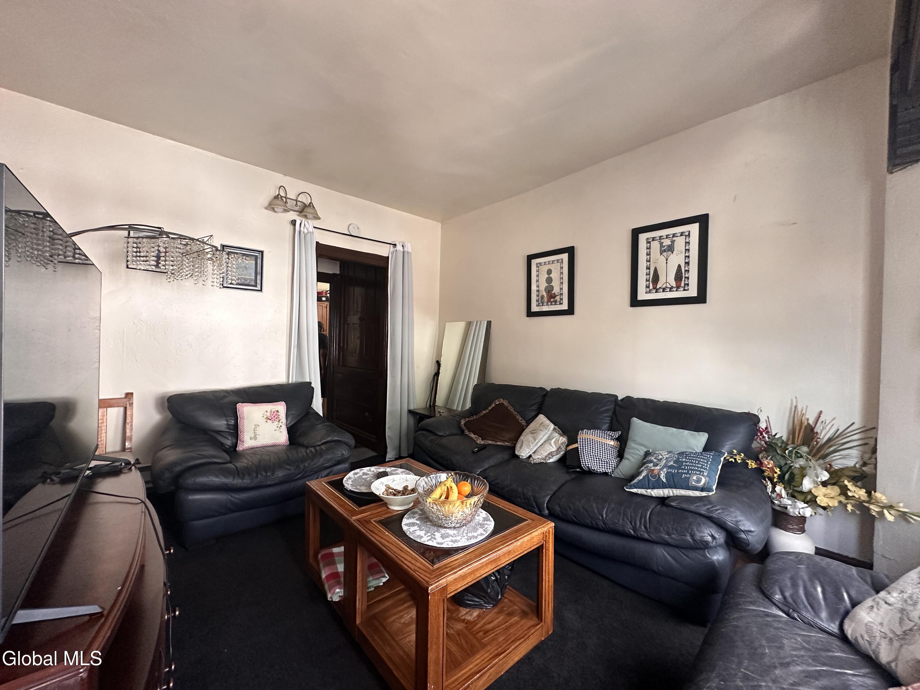 476 2nd Street Albany NY 12206