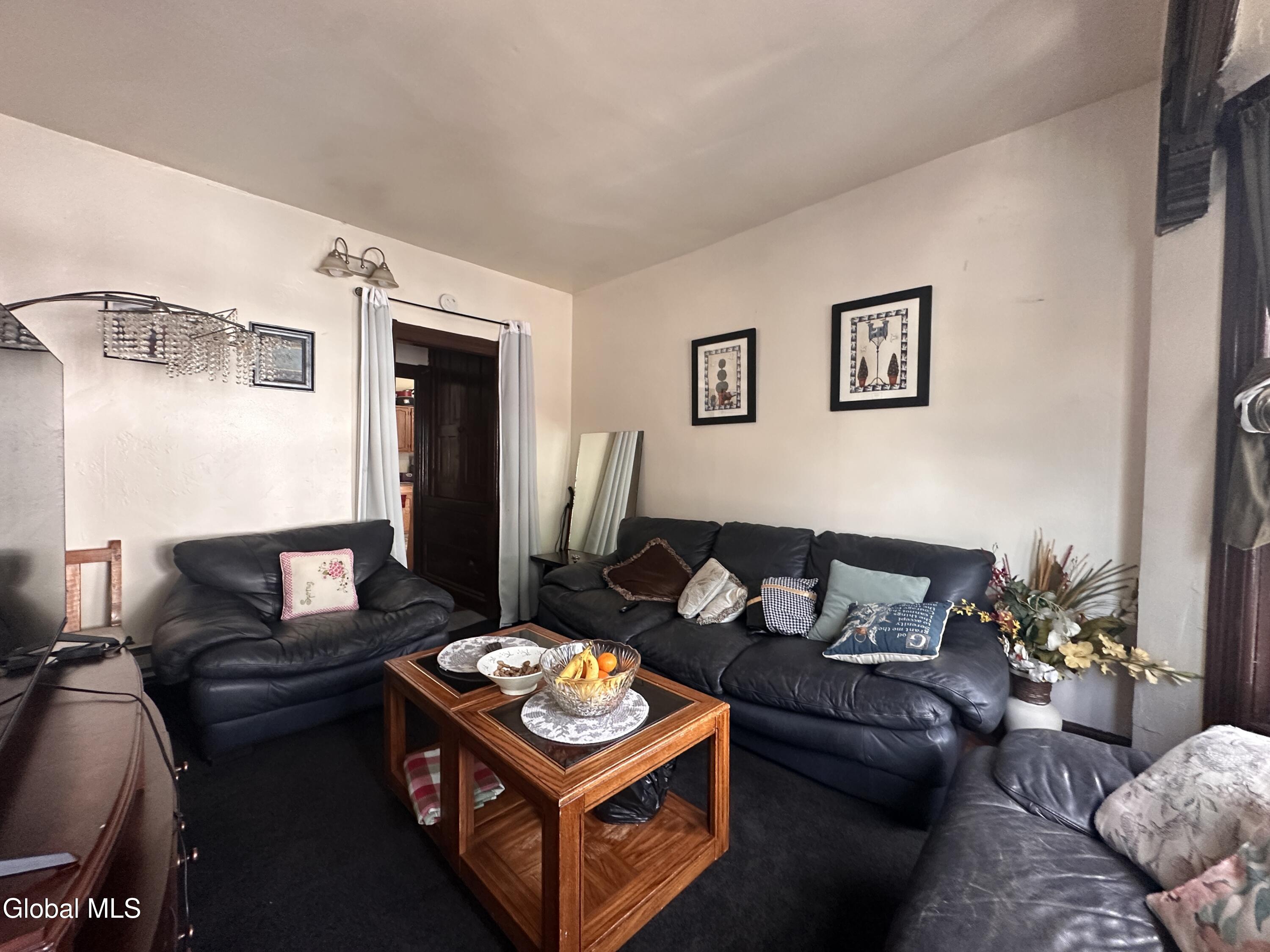 476 2nd Street Albany NY 12206