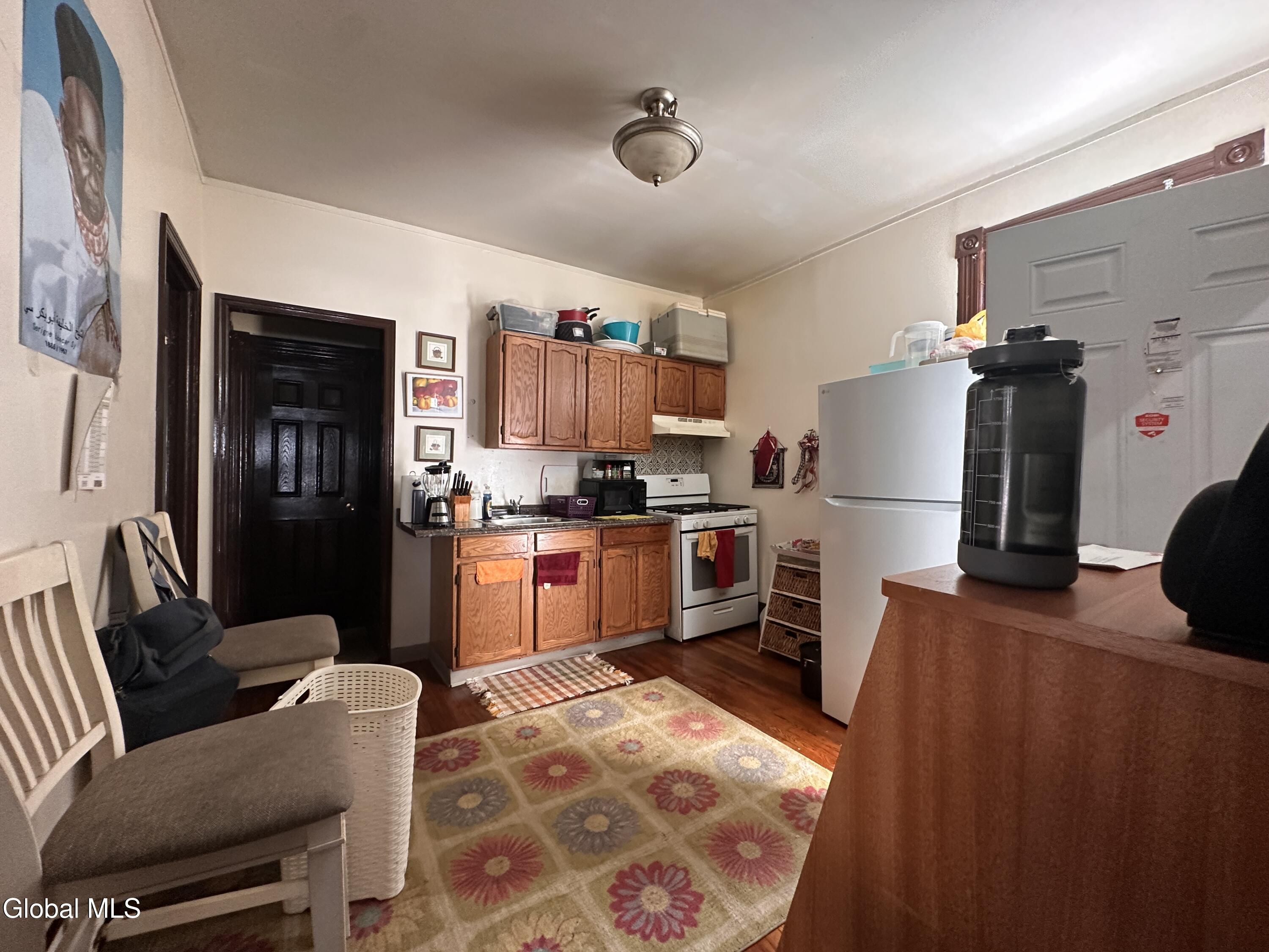 476 2nd Street Albany NY 12206