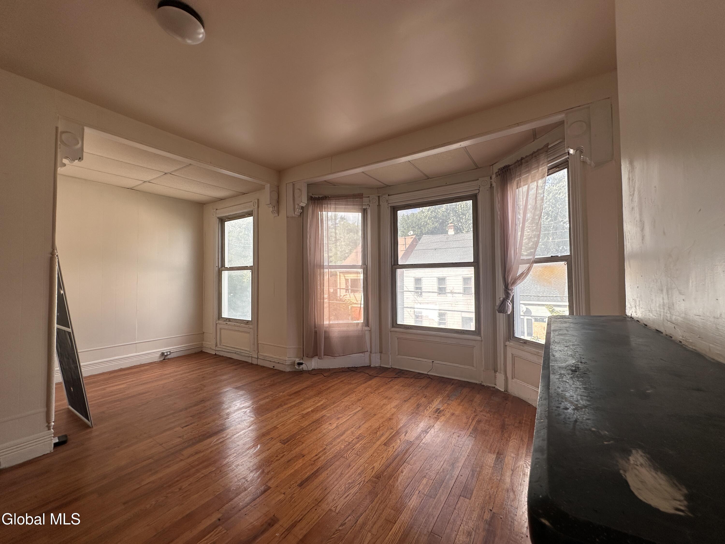 476 2nd Street Albany NY 12206