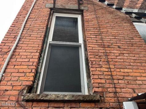 284 Lark Street Albany NY 12210