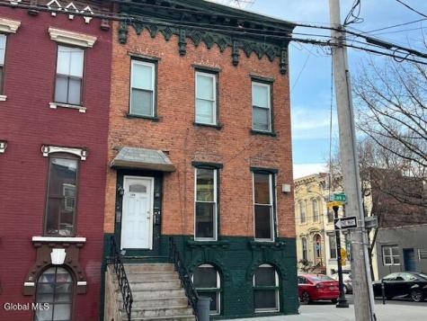 284 Lark Street Albany NY 12210