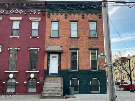 284 Lark Street Albany NY 12210