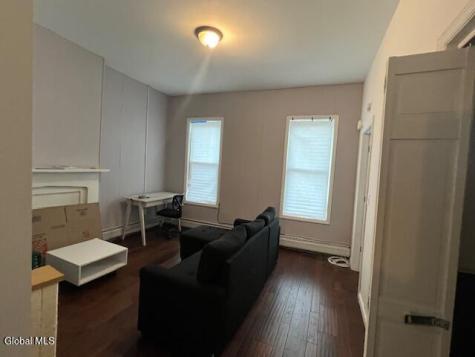 284 Lark Street Albany NY 12210