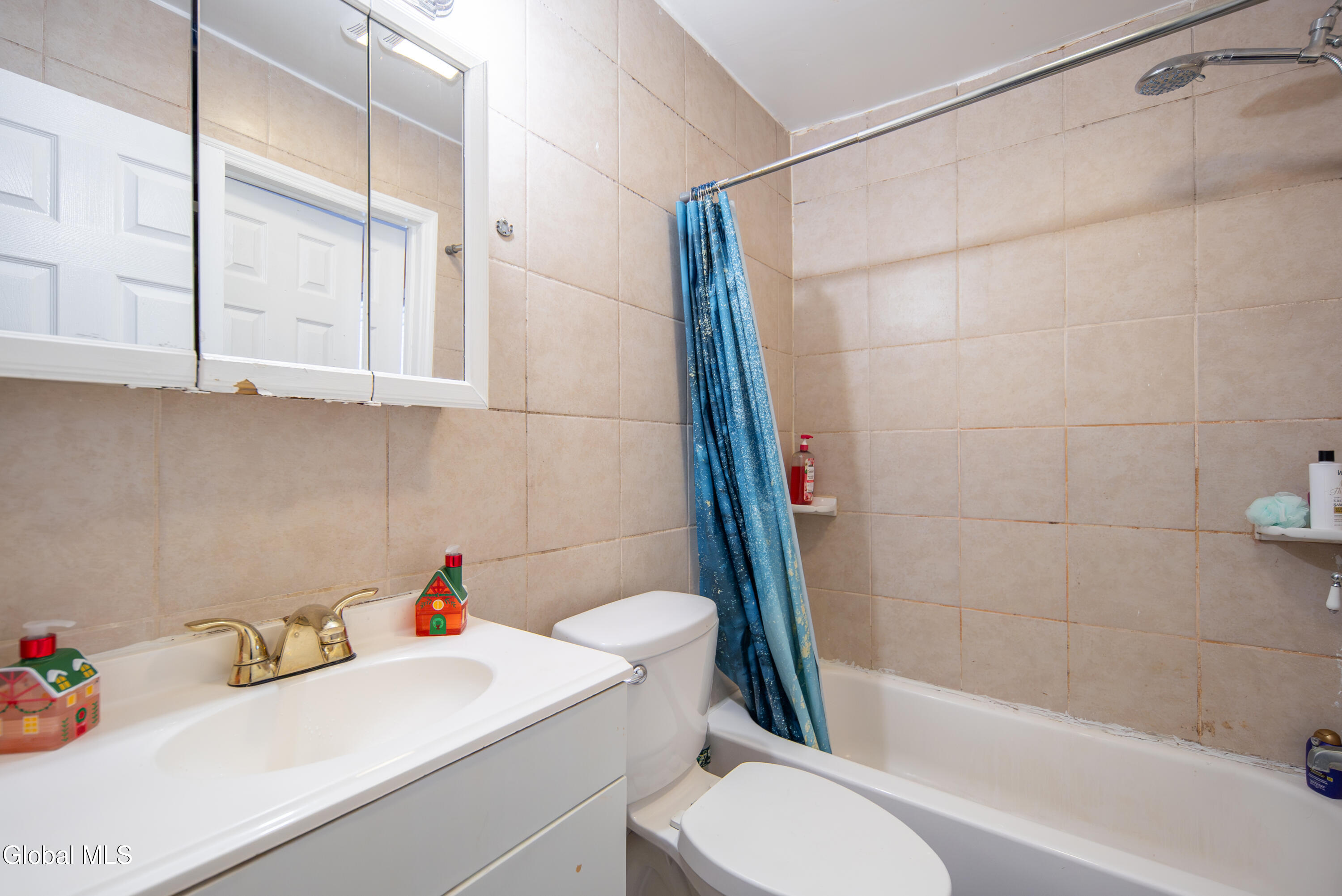 628 4th Street Troy NY 12180