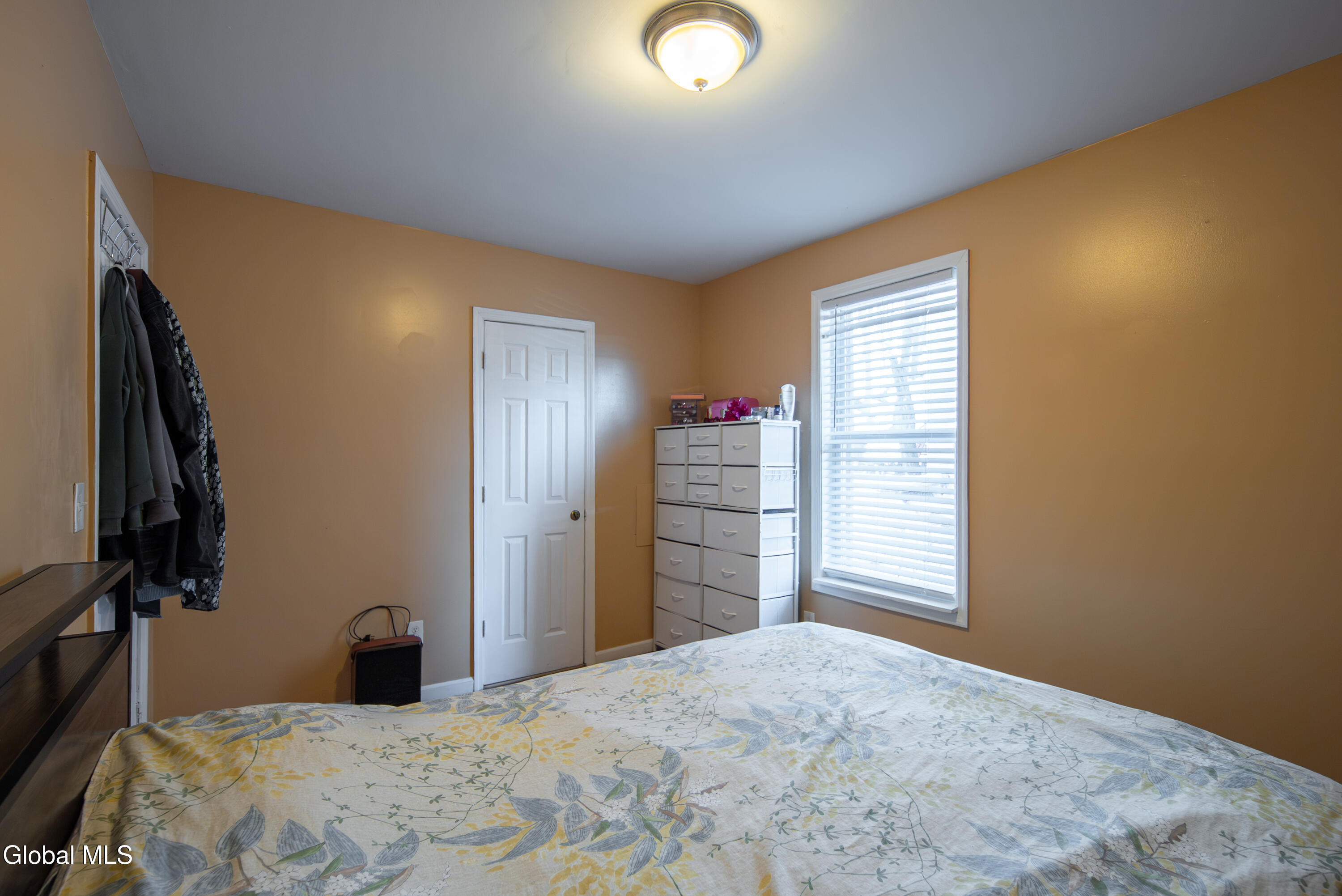 628 4th Street Troy NY 12180