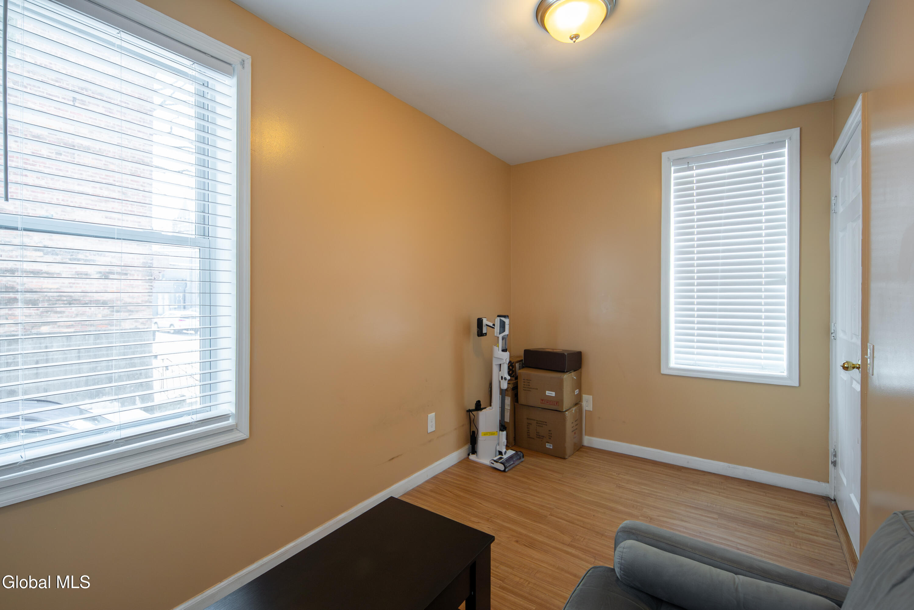628 4th Street Troy NY 12180