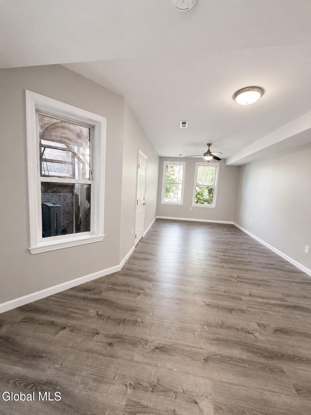 2215-2217 5th Avenue Troy NY 12180