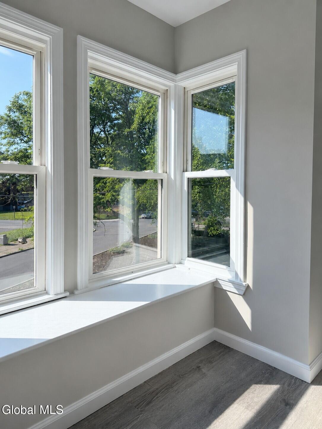 2215-2217 5th Avenue Troy NY 12180