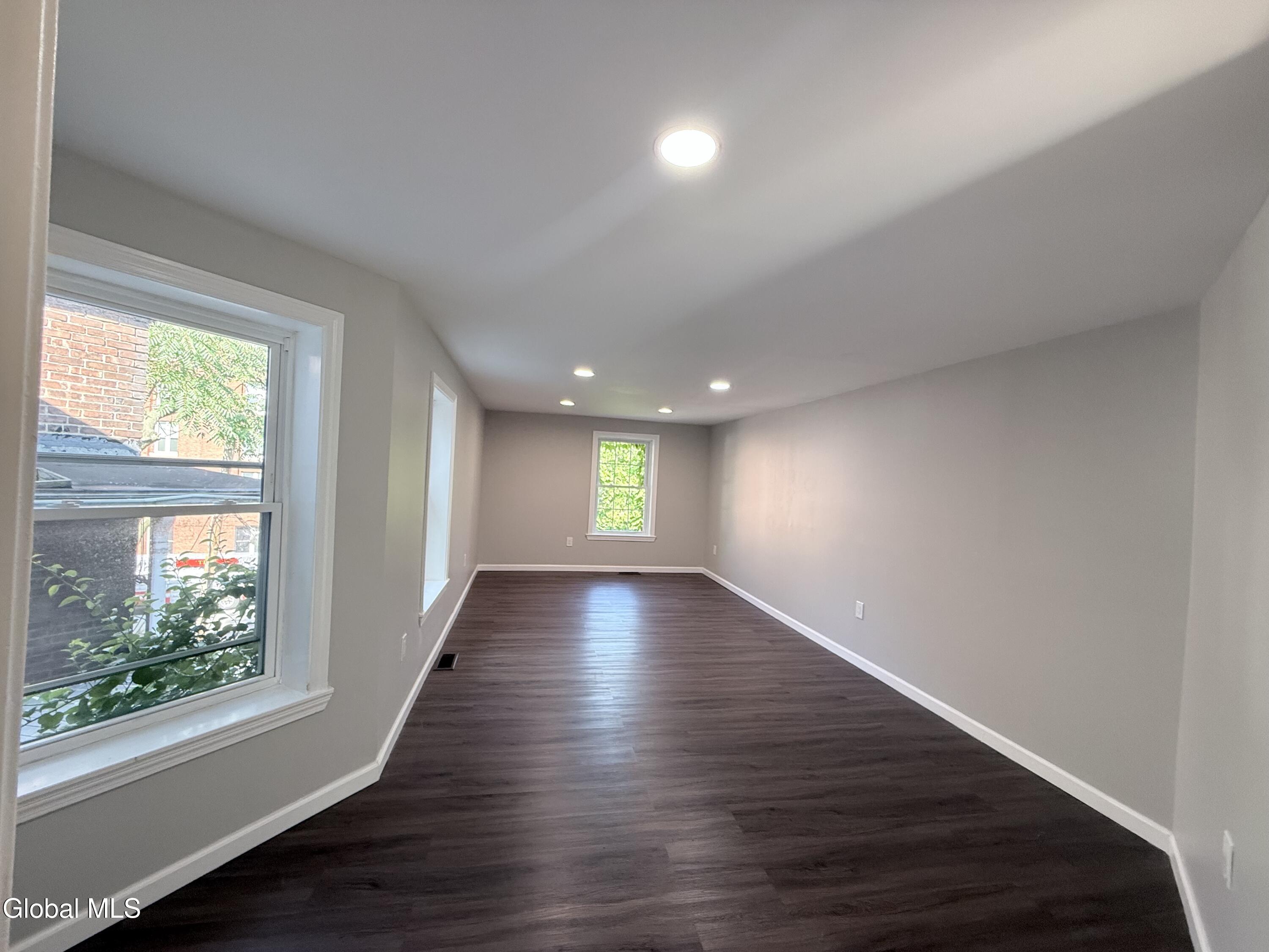 2215-2217 5th Avenue Troy NY 12180