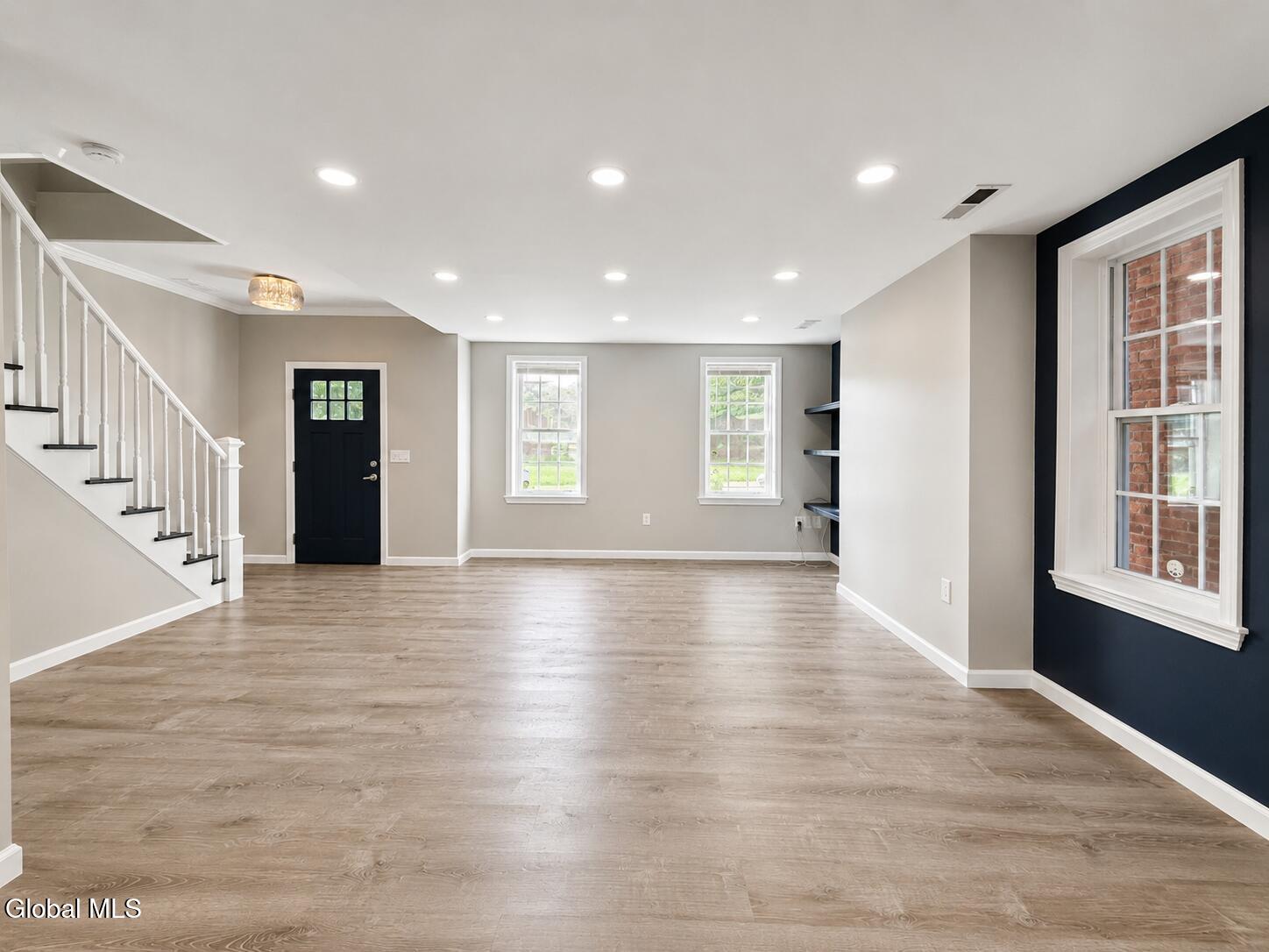2215-2217 5th Avenue Troy NY 12180