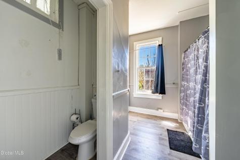3074 6th Avenue Troy NY 12180