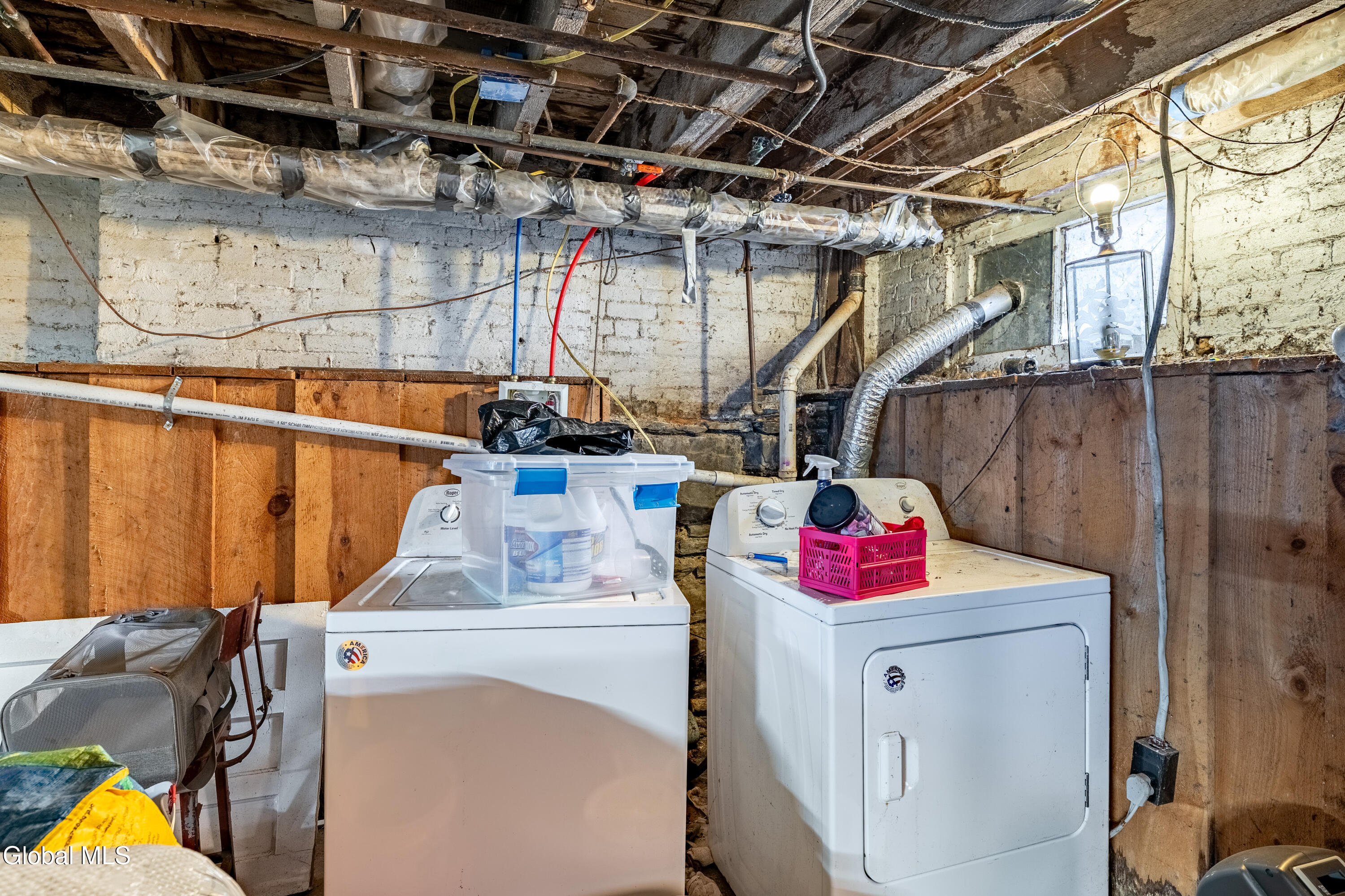 3074 6th Avenue Troy NY 12180