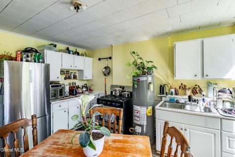 3074 6th Avenue Troy NY 12180