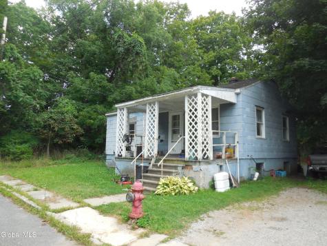 1-6 Pleasant Place Canajoharie NY 13317