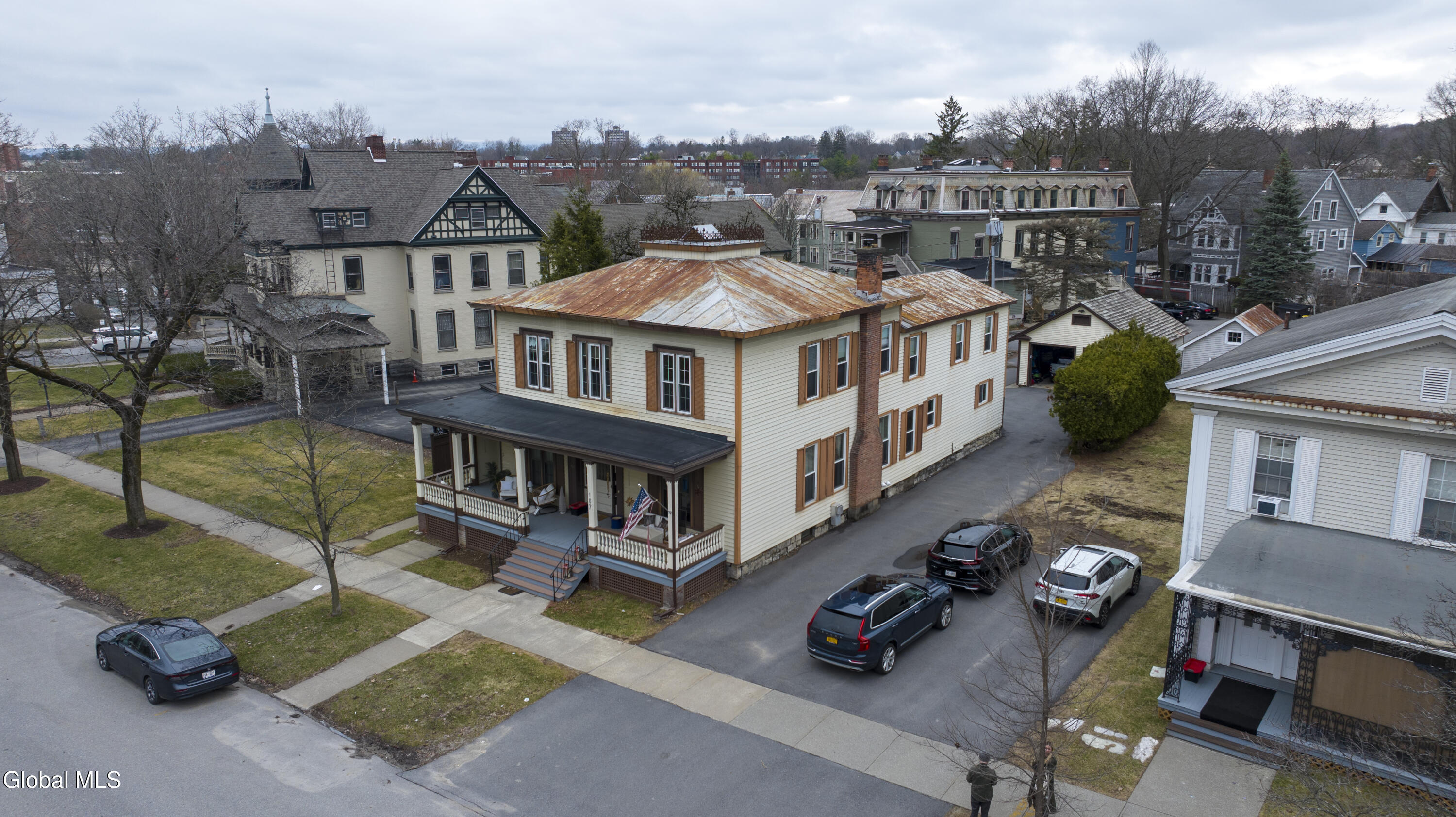 107 Lake Avenue Saratoga Springs NY 12866