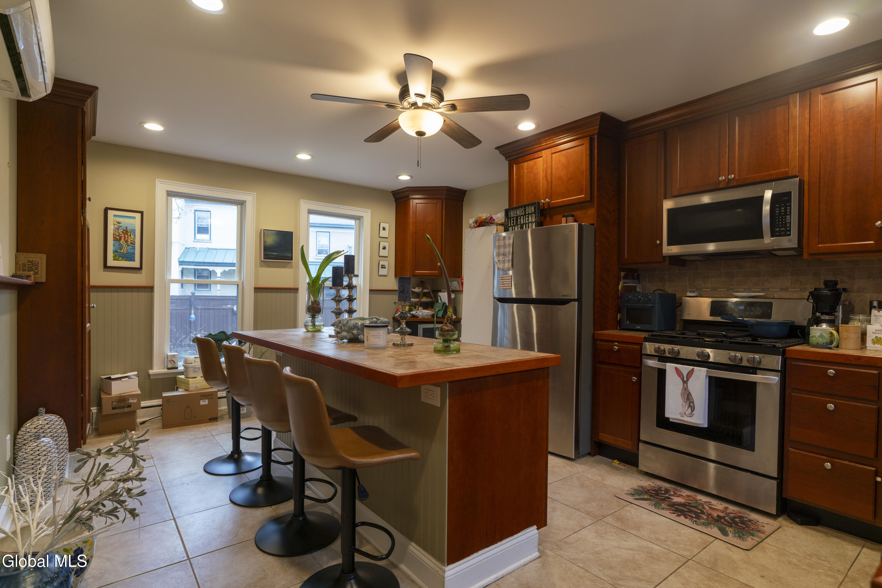 107 Lake Avenue Saratoga Springs NY 12866