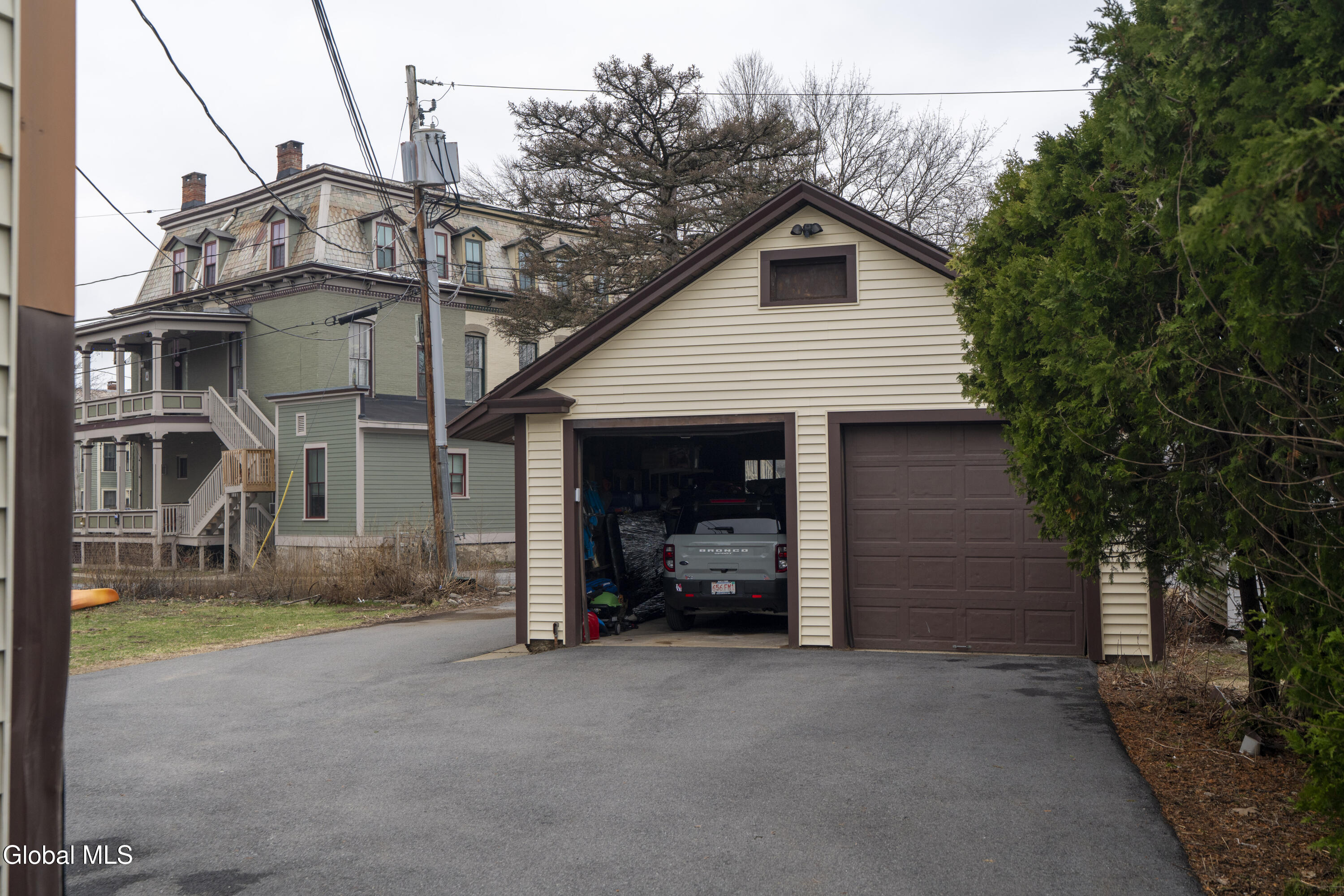 107 Lake Avenue Saratoga Springs NY 12866