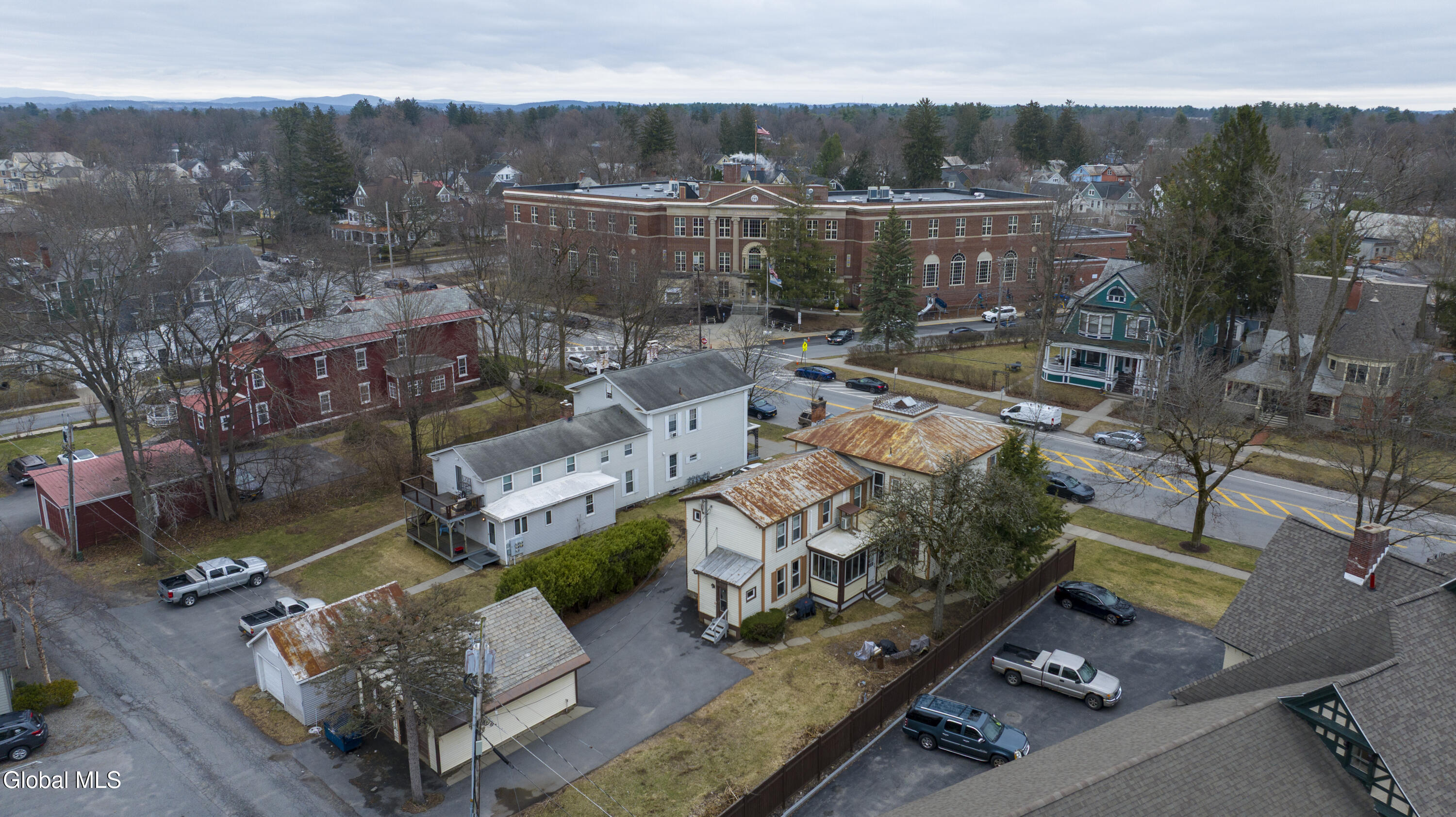 107 Lake Avenue Saratoga Springs NY 12866