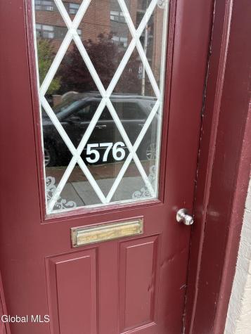 576 2nd Avenue Troy NY 12182