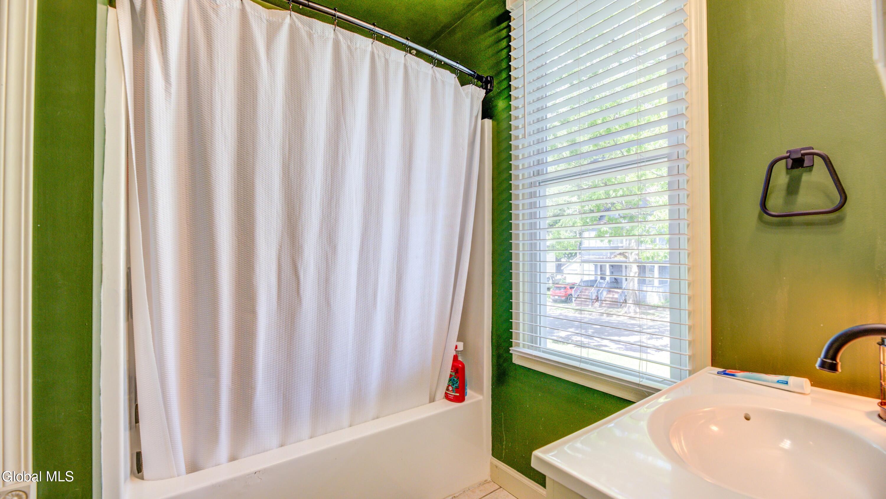 59 Prospect Avenue Gloversville NY 12078