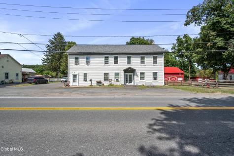 319 Speigletown Road Troy NY 12182