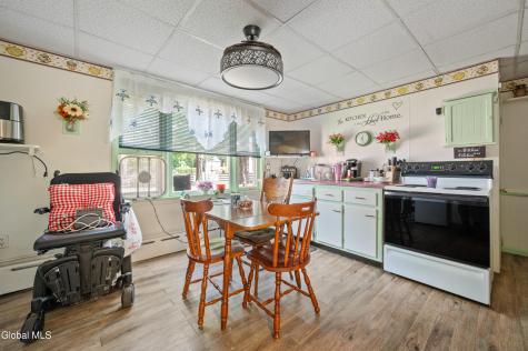 319 Speigletown Road Troy NY 12182
