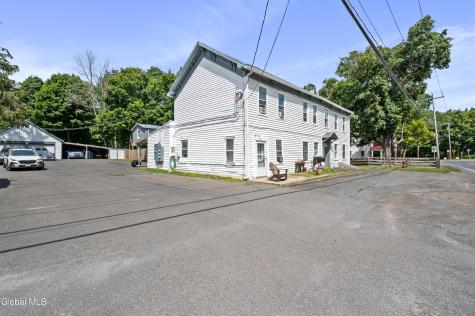 319 Speigletown Road Troy NY 12182