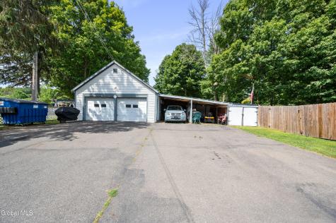 319 Speigletown Road Troy NY 12182
