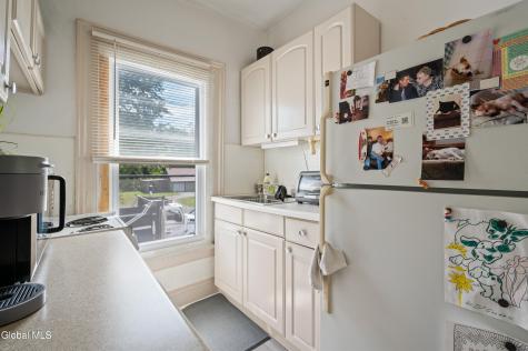 319 Speigletown Road Troy NY 12182