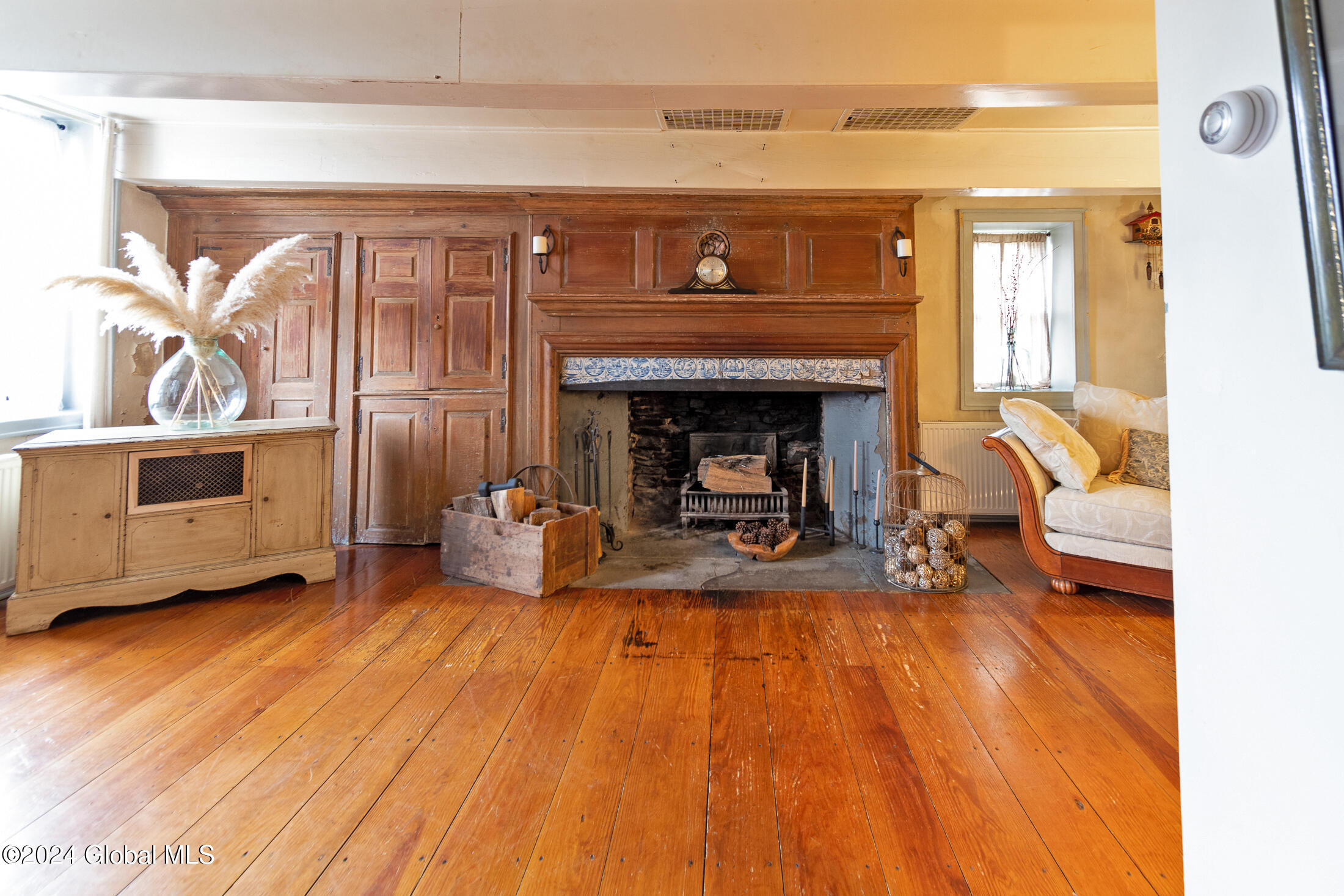 1289 Hurley Mountain Road Hurley NY 12443