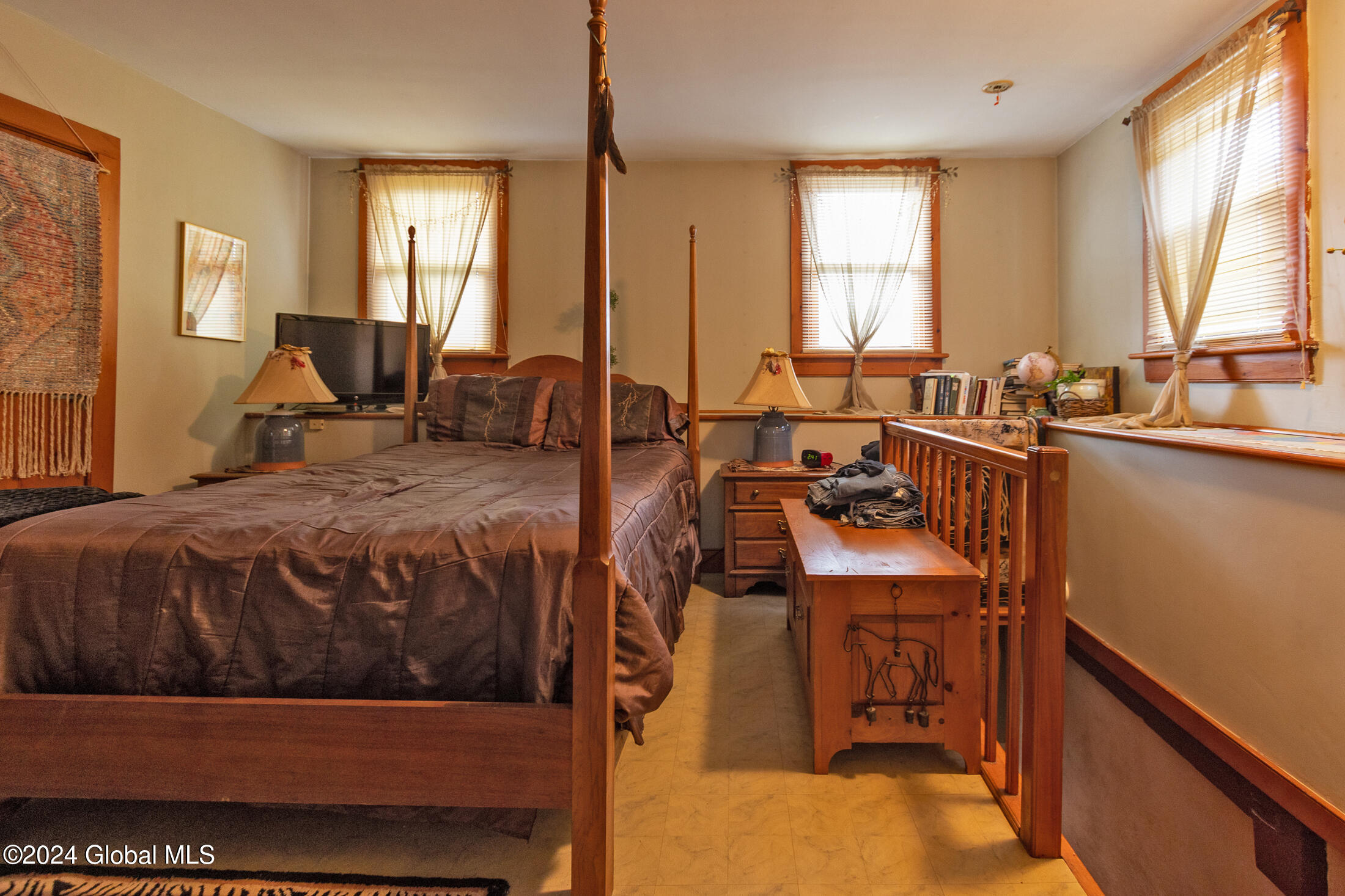1289 Hurley Mountain Road Hurley NY 12443