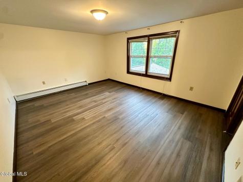 229 Middletown Road Waterford NY 12188