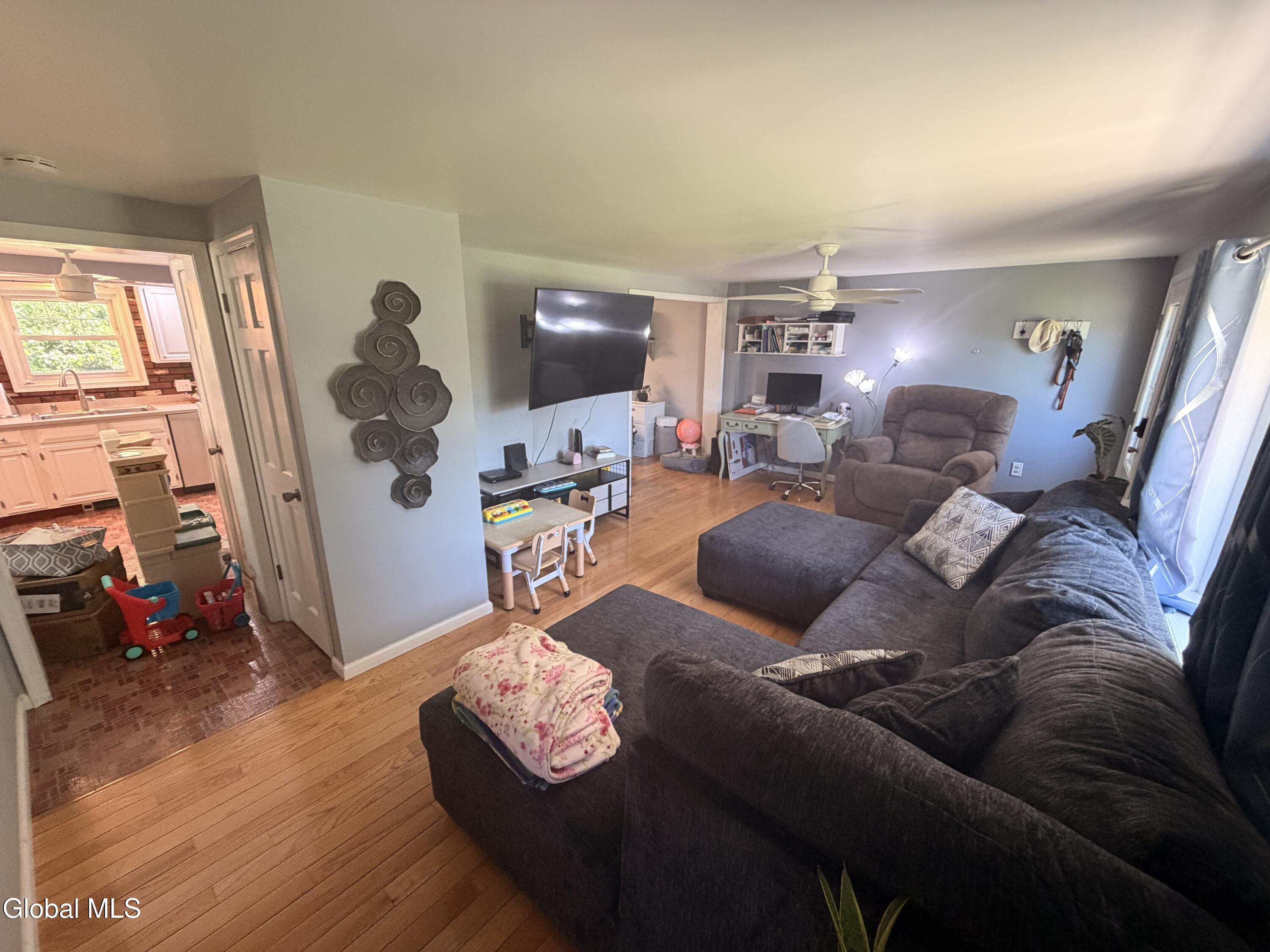 229 Middletown Road Waterford NY 12188