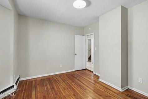 81 N Allen Street Albany NY 12203