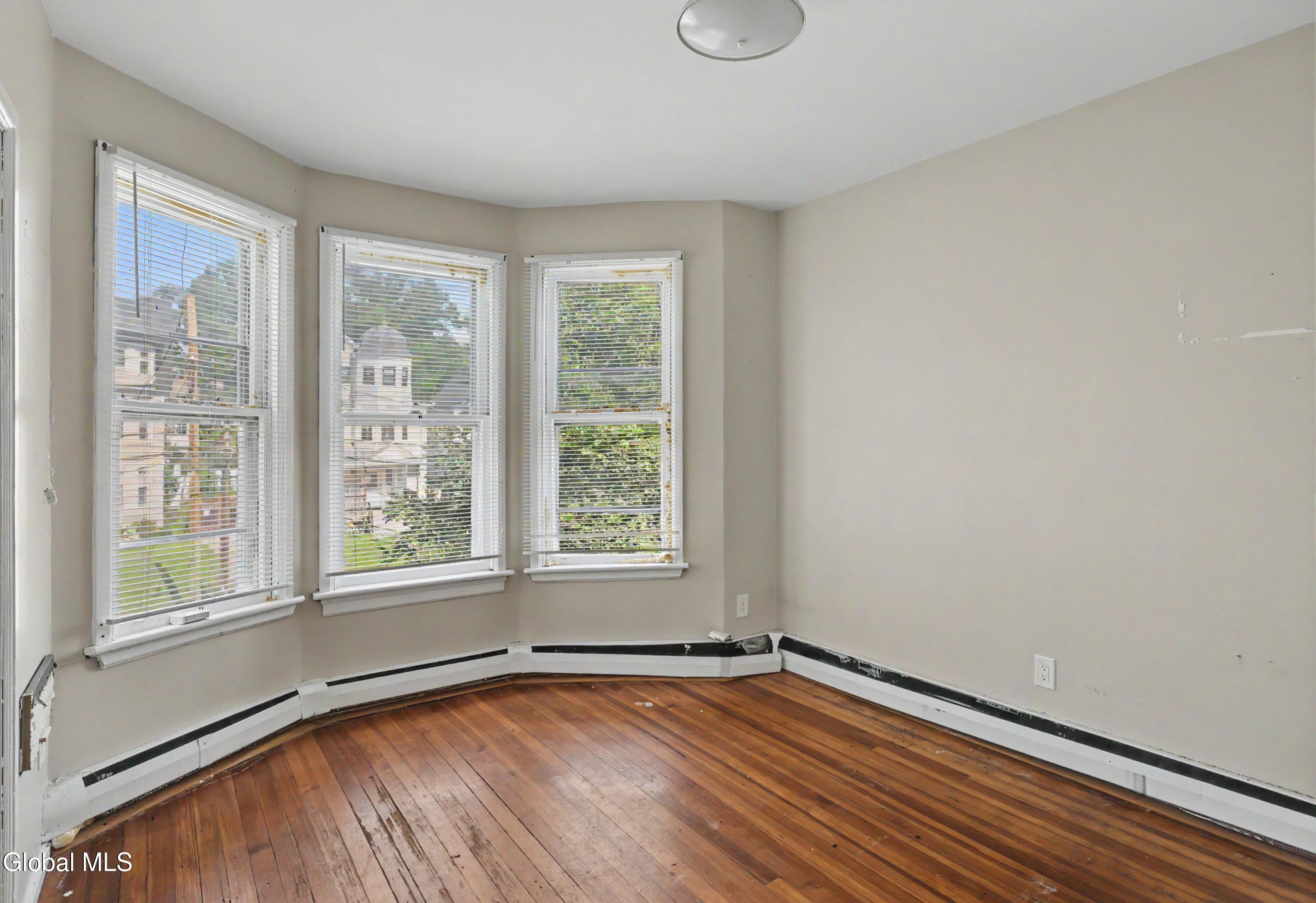 81 N Allen Street Albany NY 12203