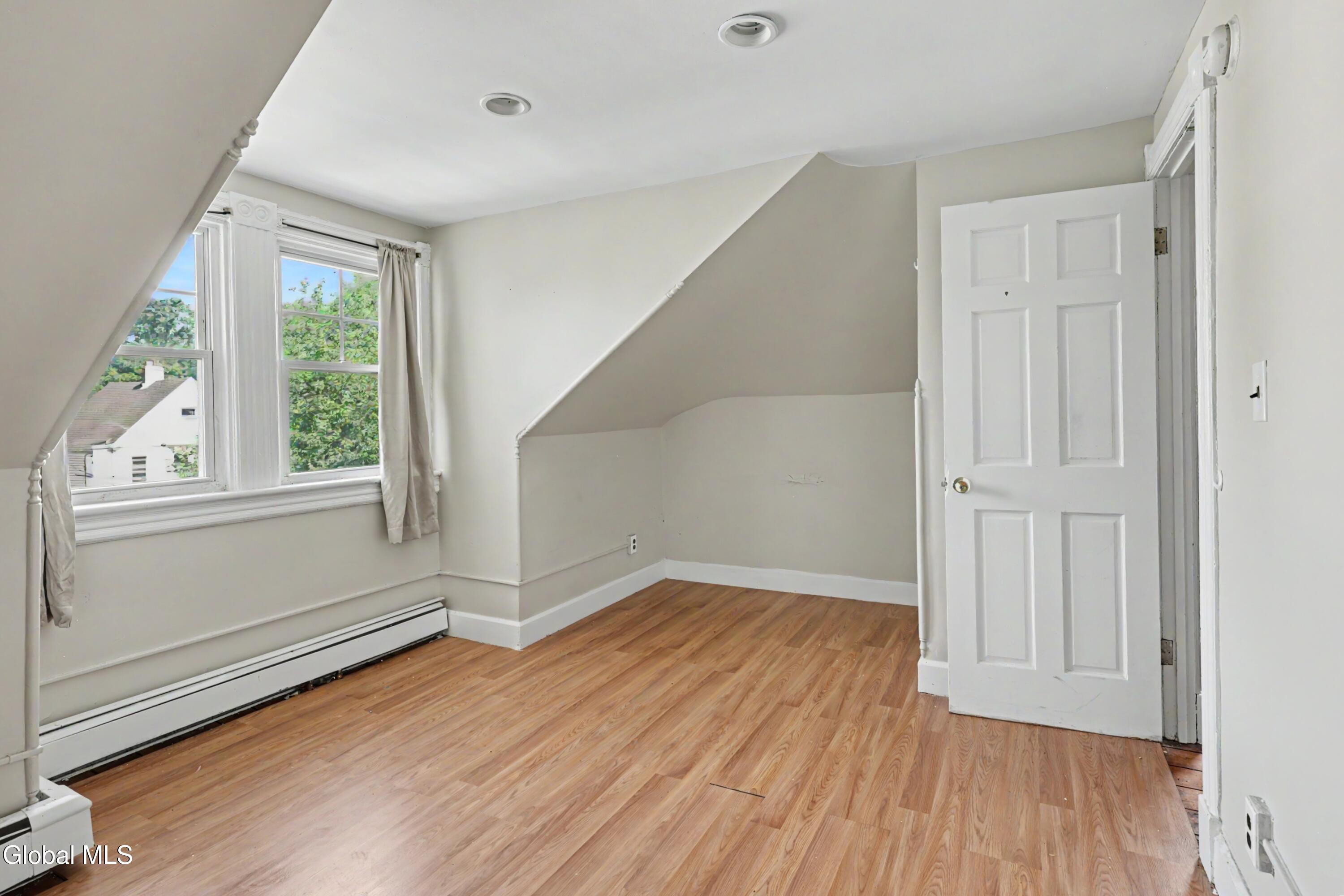 81 N Allen Street Albany NY 12203
